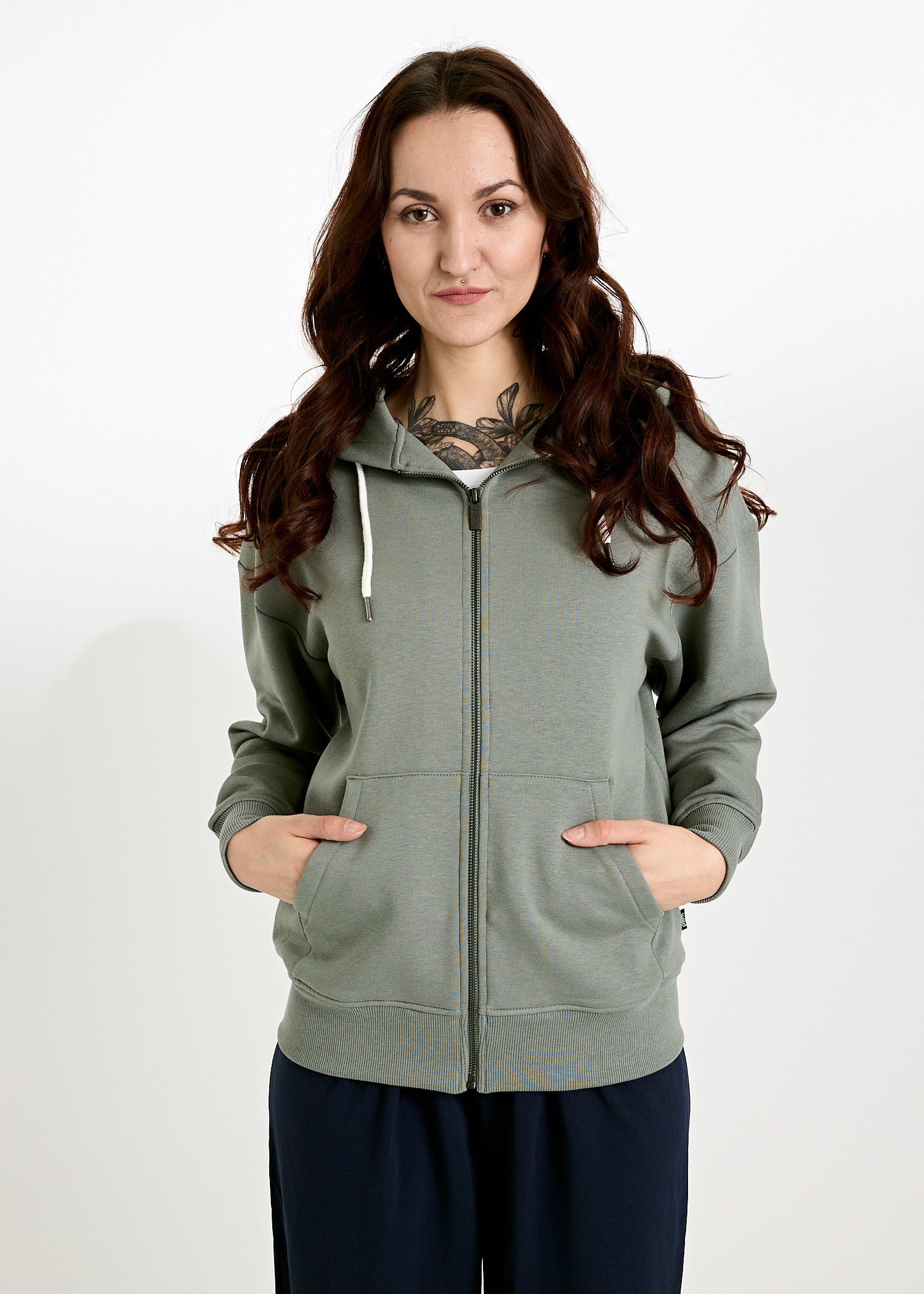Wijld Selina Sweatjacke Damen Agave Green Kapuze Lyocell