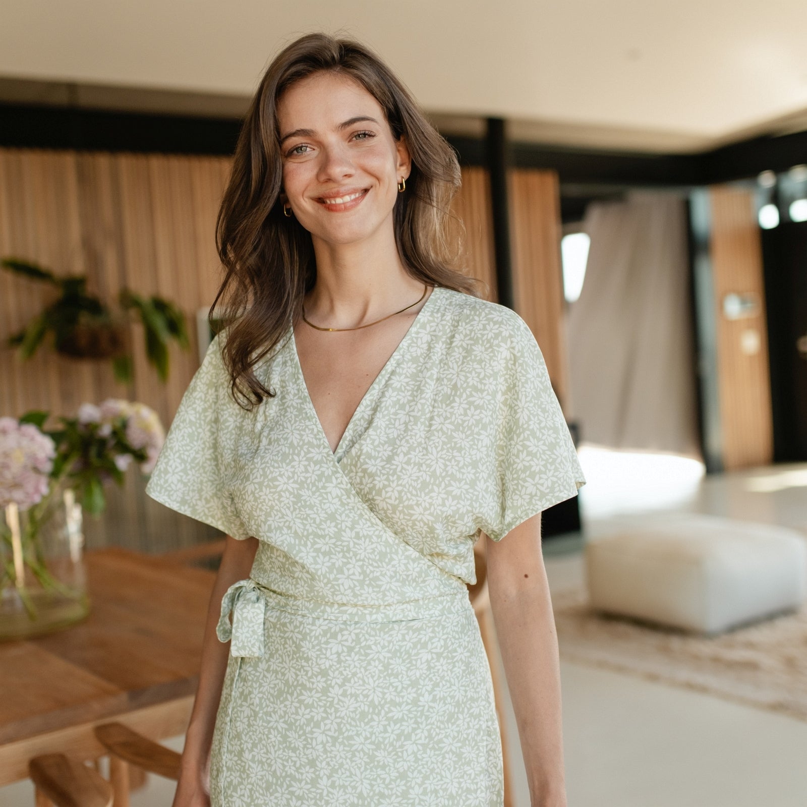 Nordlicht Anni Wickelkleid salbei Blumen Ecovero