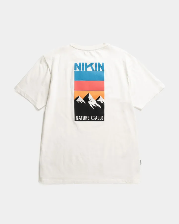 NIKIN TreeShirt Nature Calls Relaxed T-Shirt White Bio-Baumwolle