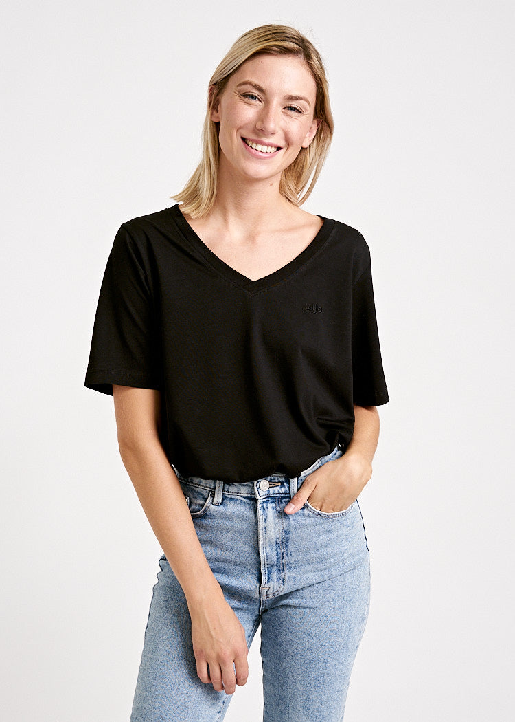Wijld WoodShirt Frida Damen T-Shirt Black Bio-Lyocell