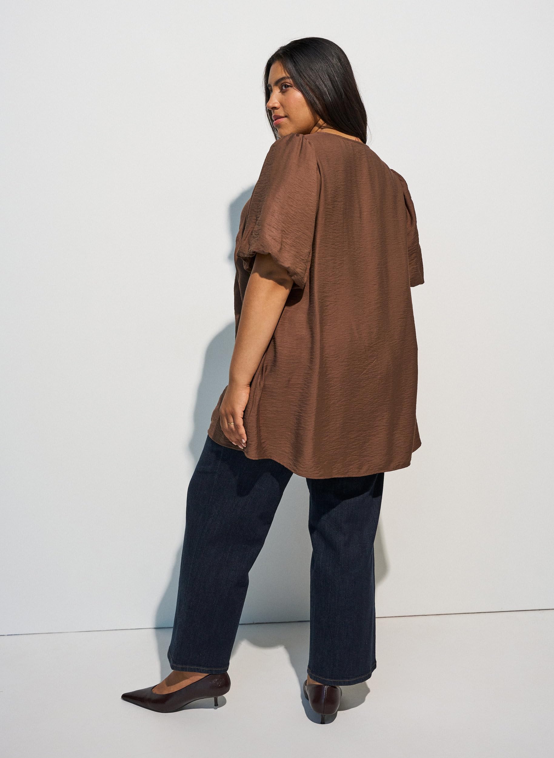 Zizzi Tunika V-Neck Puffärmel T-Shirt Große Größen Viskose