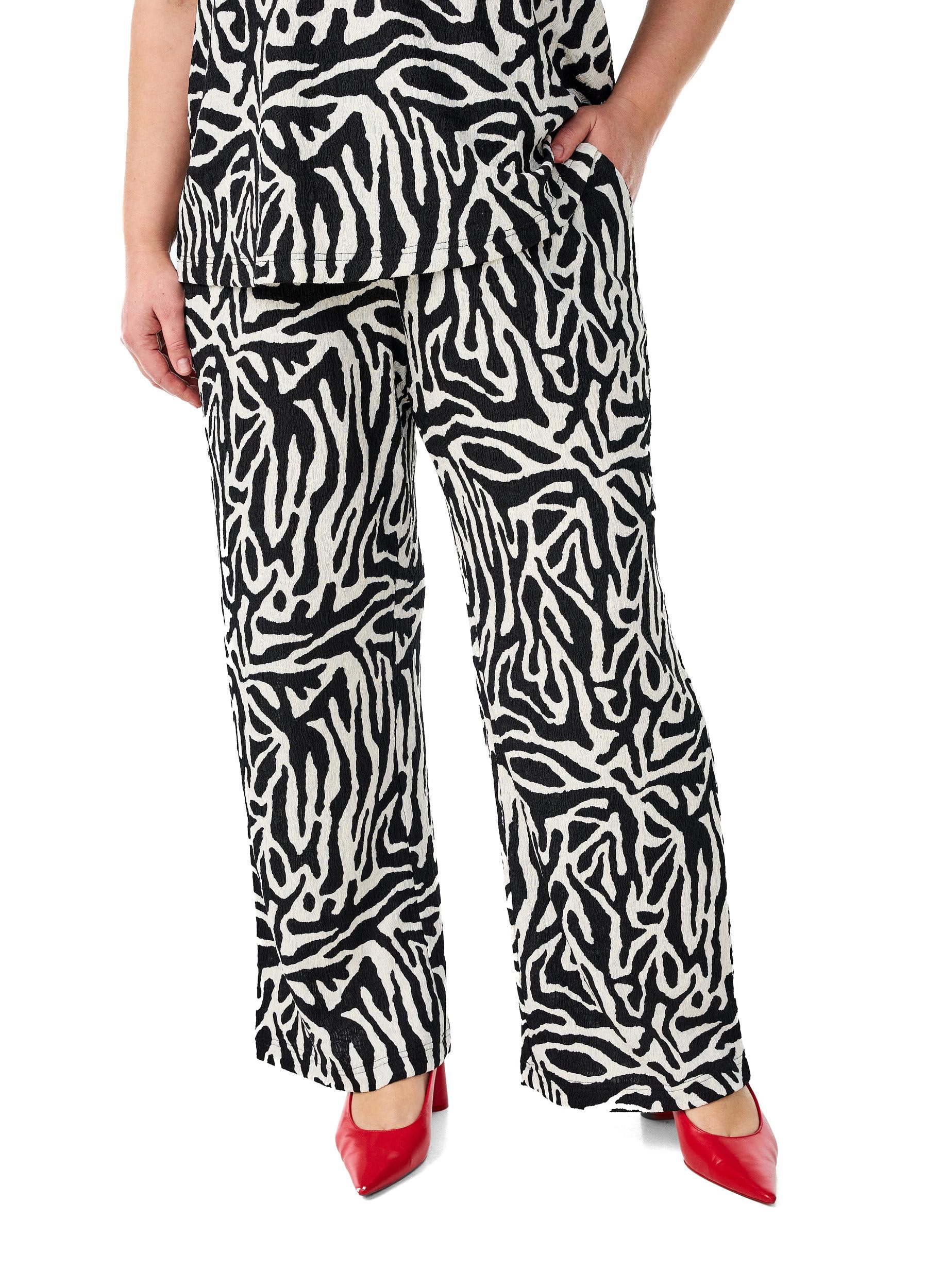 Zizzi Hose Zebraprint Große Größen mit Taschen