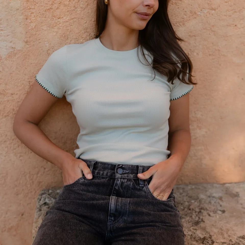 NORDLICHT Elira Ripp T-Shirt Grün Basic