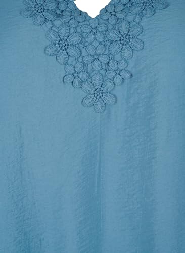 Zizzi Blouses & Shirts Bluse Kurzarm V-Ausschnitt Stickerei