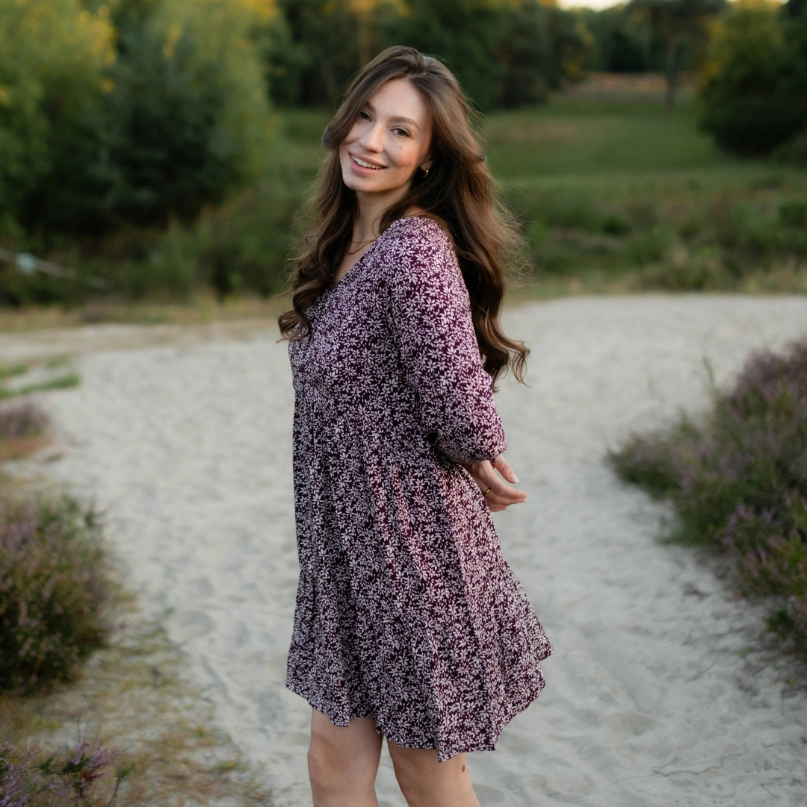 NORDLICHT Ami Kleid Cherry Rot Blumen Ecovero
