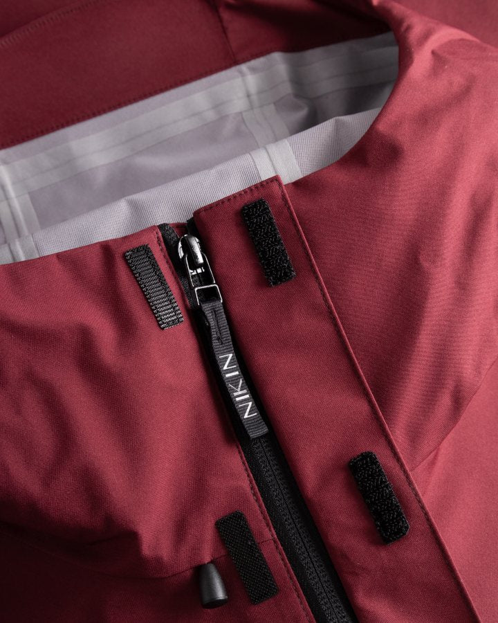 NIKIN TreeJacket Rain Regenjacke Burgundy Wasserdicht