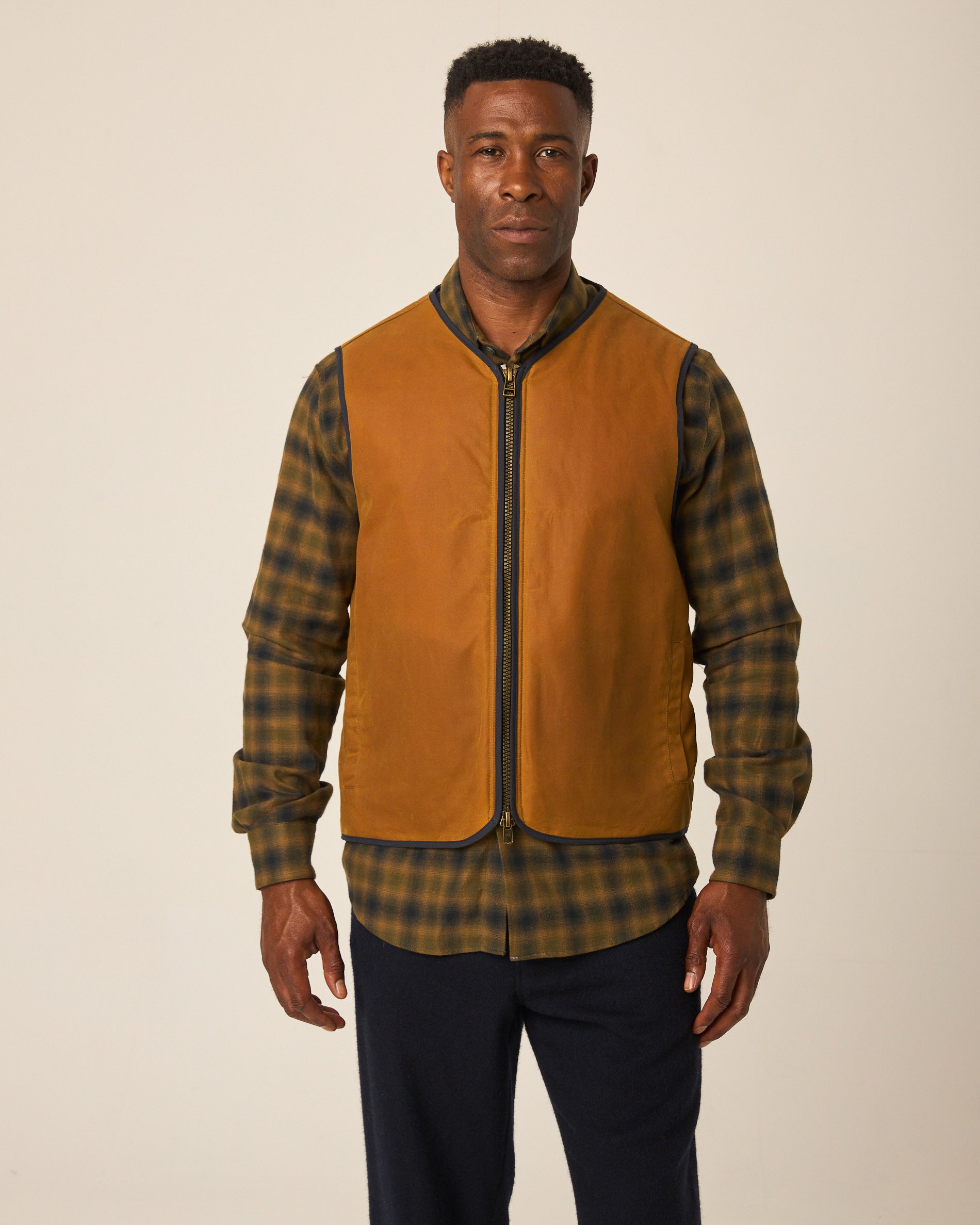 Peregrine Duke Gilet Herren Weste Mustard Wachs