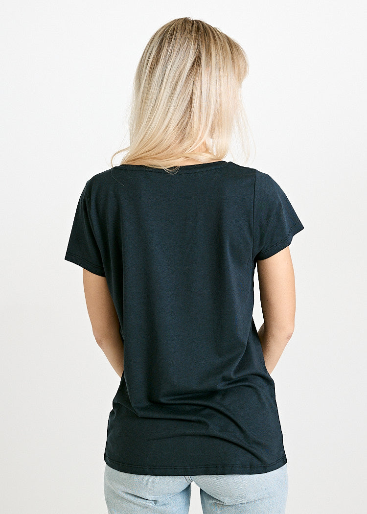 Wijld Lena Damen Woodshirt Green Message Print