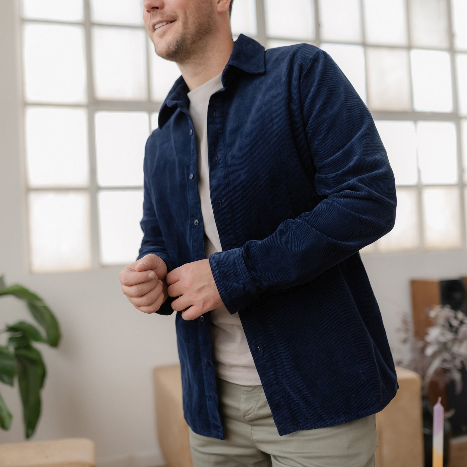 NORDLICHT Emil Cordhemd Herren Blau L Bio-Baumwolle