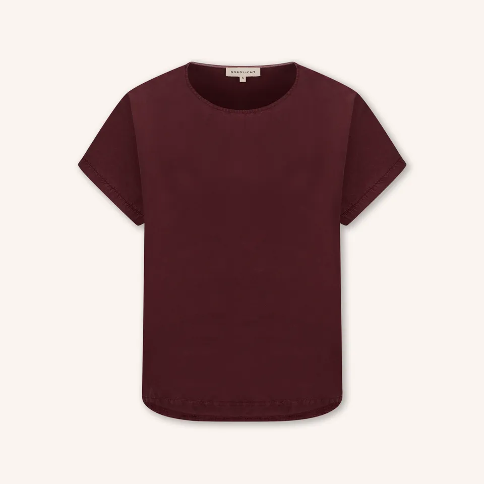 NORDLICHT Ida T-Shirt Rot aus Tencel lockerer Schnitt