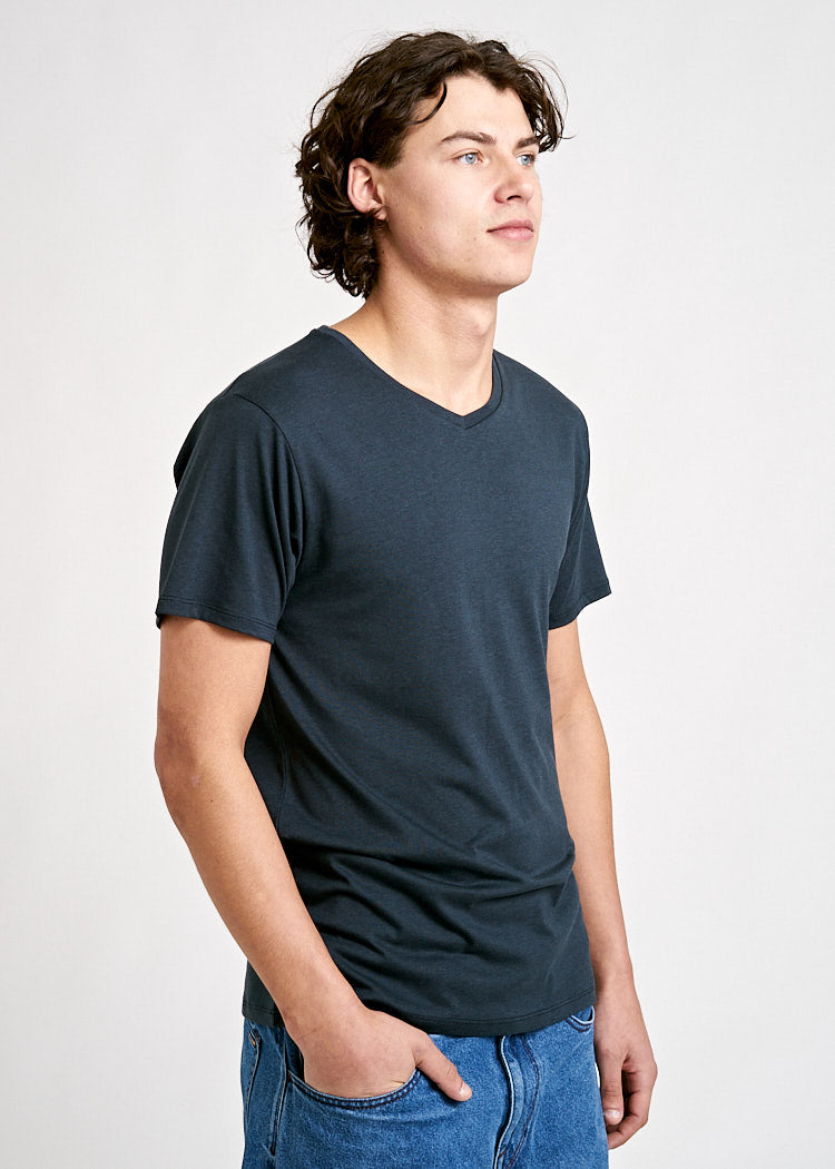 Wijld WoodShirt Alex Carbon Herren T-Shirt V-Ausschnitt