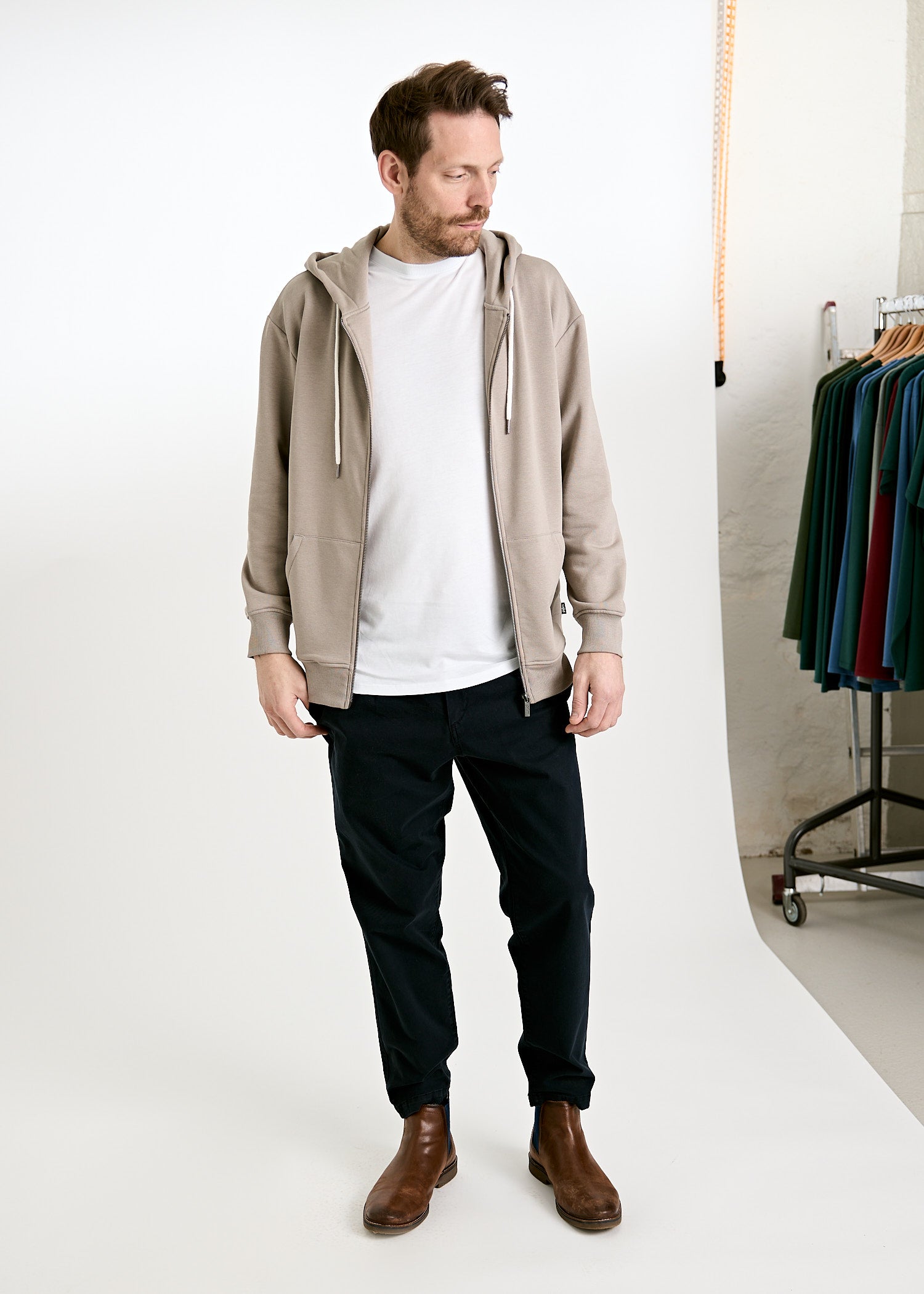 Wijld Jonas Moon Rock Herren Sweatjacke L Bio-Baumwolle