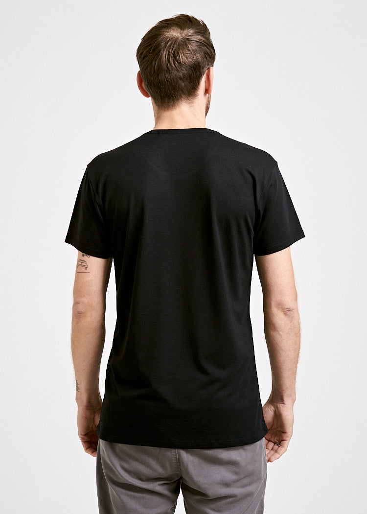 Wijld Alex Pocket T-Shirt Herren schwarz Brusttasche Lyocell