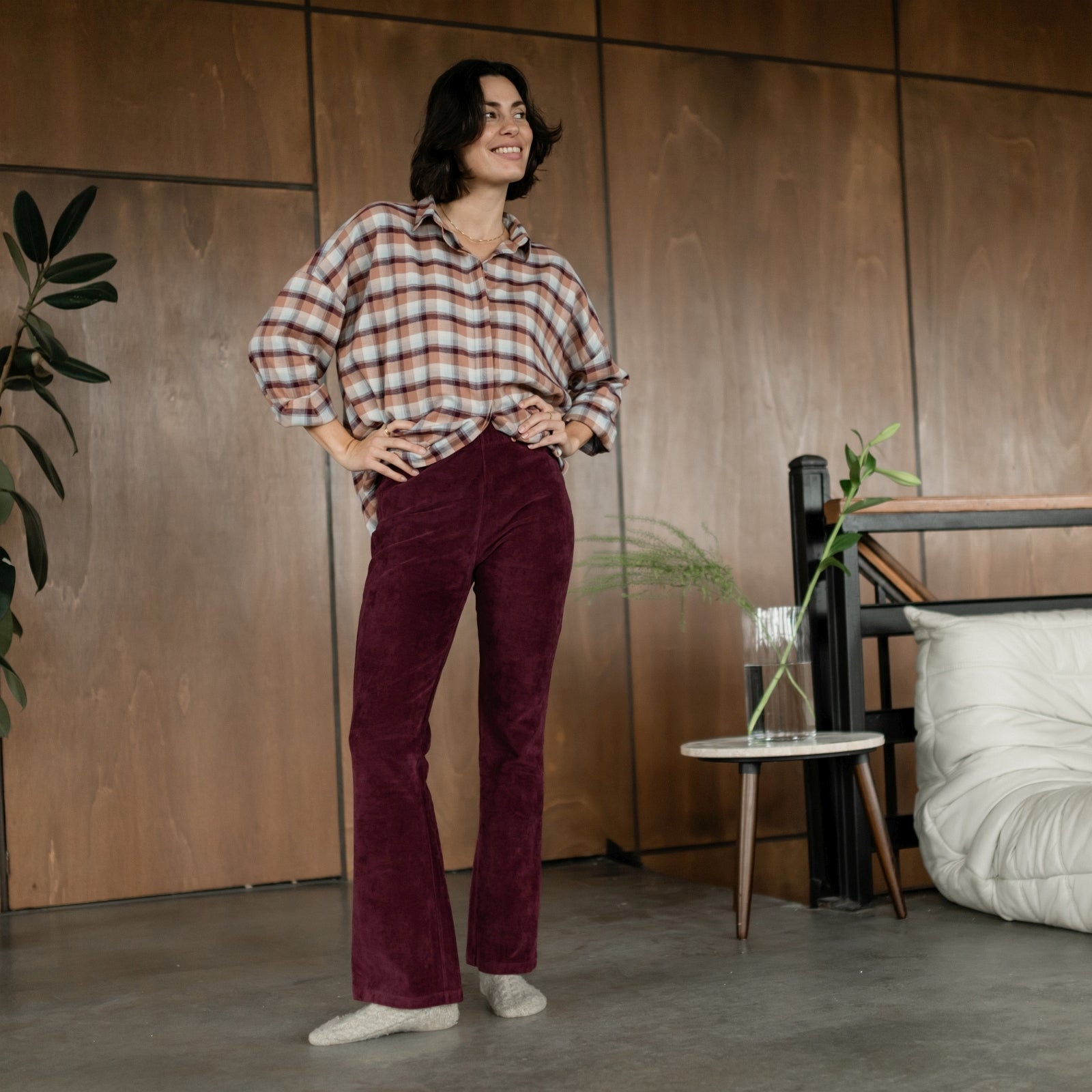 NORDLICHT Hosen Lilja Jersey-Cordhose Rot Bio-Baumwolle