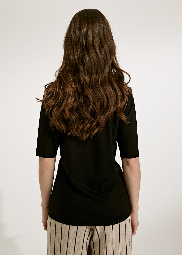 Wijld Lola Damen Woodshirt Black Basic Lyocell-Bio-Shirt