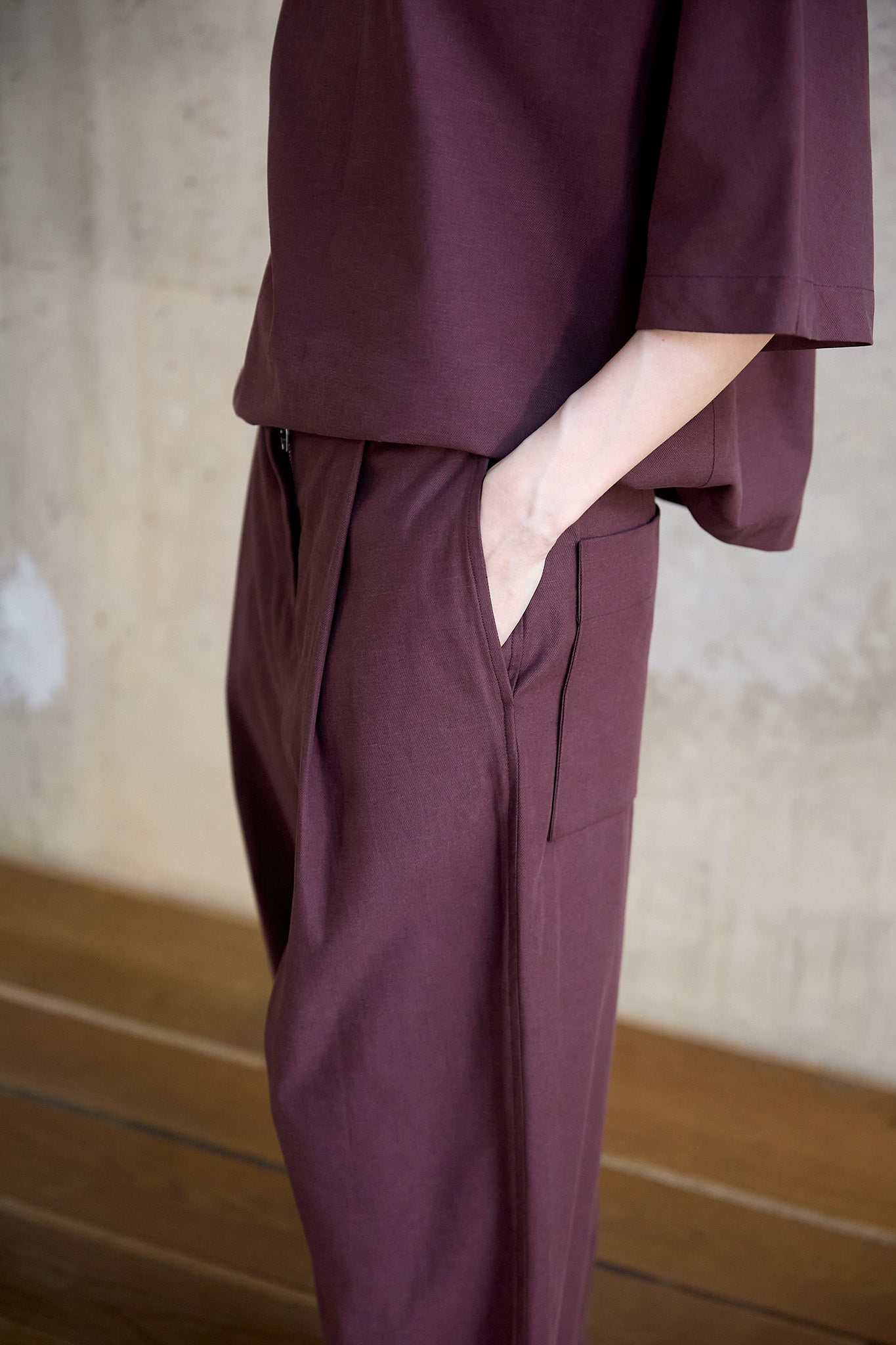 Christiane Strobel MAJA Bundfaltenhose Damen Beerenton Lyocell