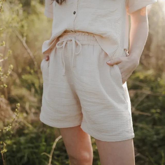 NORDLICHT Leja Musselin Shorts Natur Damen