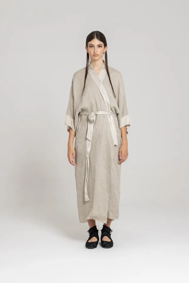 Sanctamuerte Capispalla Spolverino Kimono Leinenmantel mit Gürtel