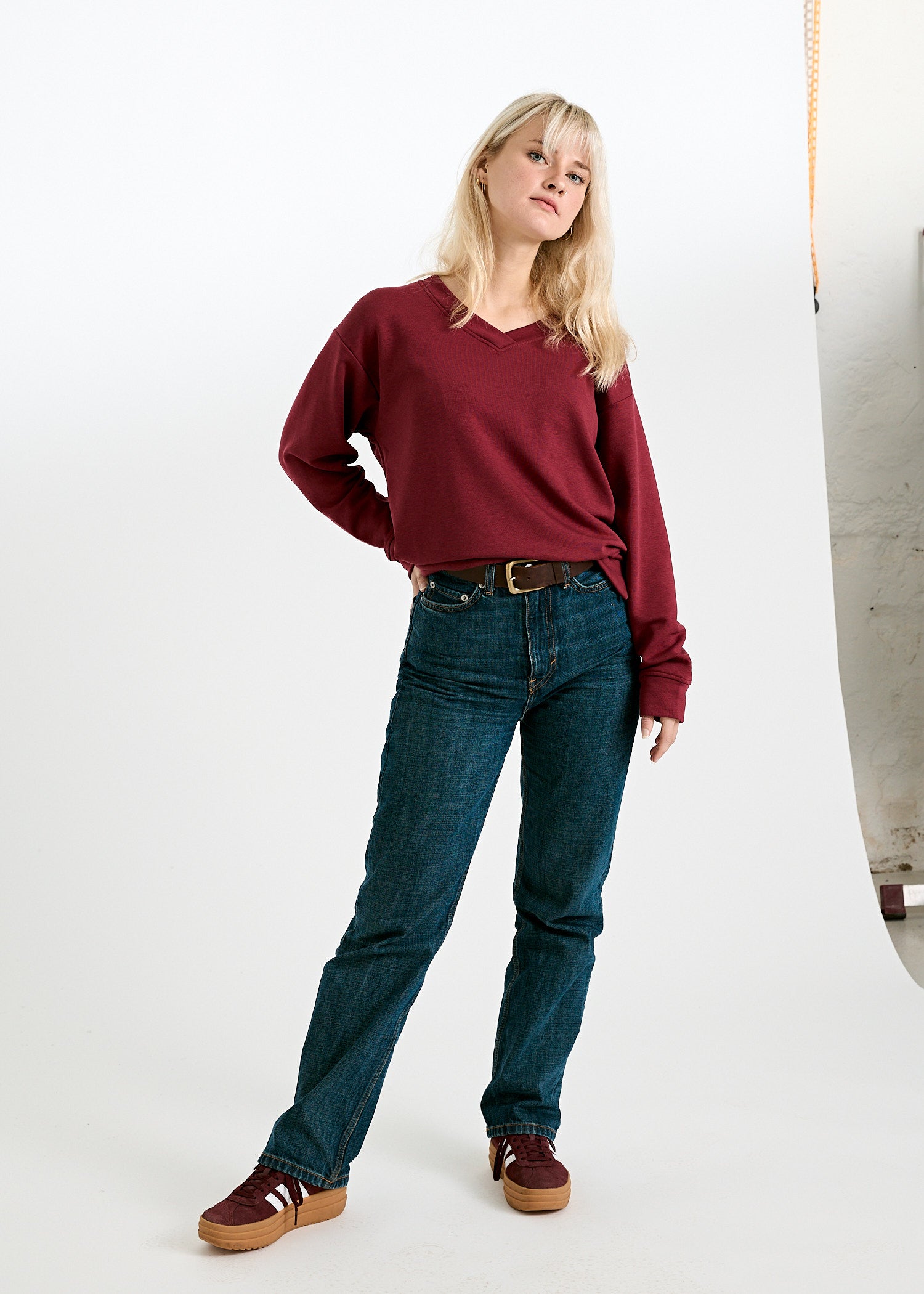 Wijld Ada Tibetan Red Damen Sweater V-Ausschnitt