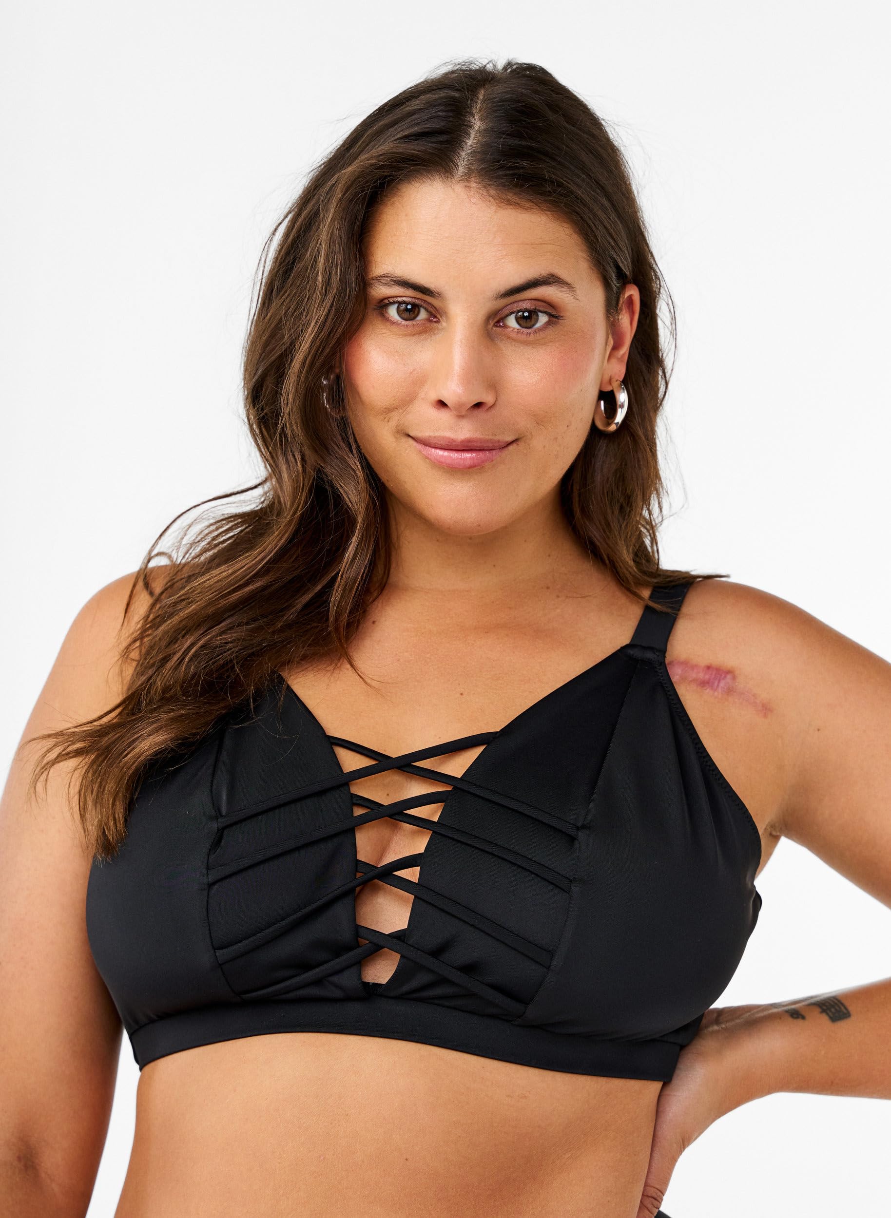 Swim by Zizzi Bikini-Top Bänderdetail Gr.42 Ohne Bügel