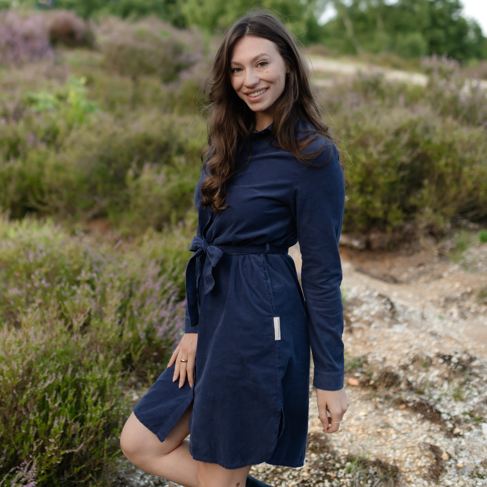 NORDLICHT Enna Cord Kleid Blau Bio-Baumwolle