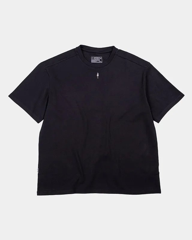 NIKIN TreeShirt Muntogna T-Shirt Schwarz Oversized Bio-Baumwolle