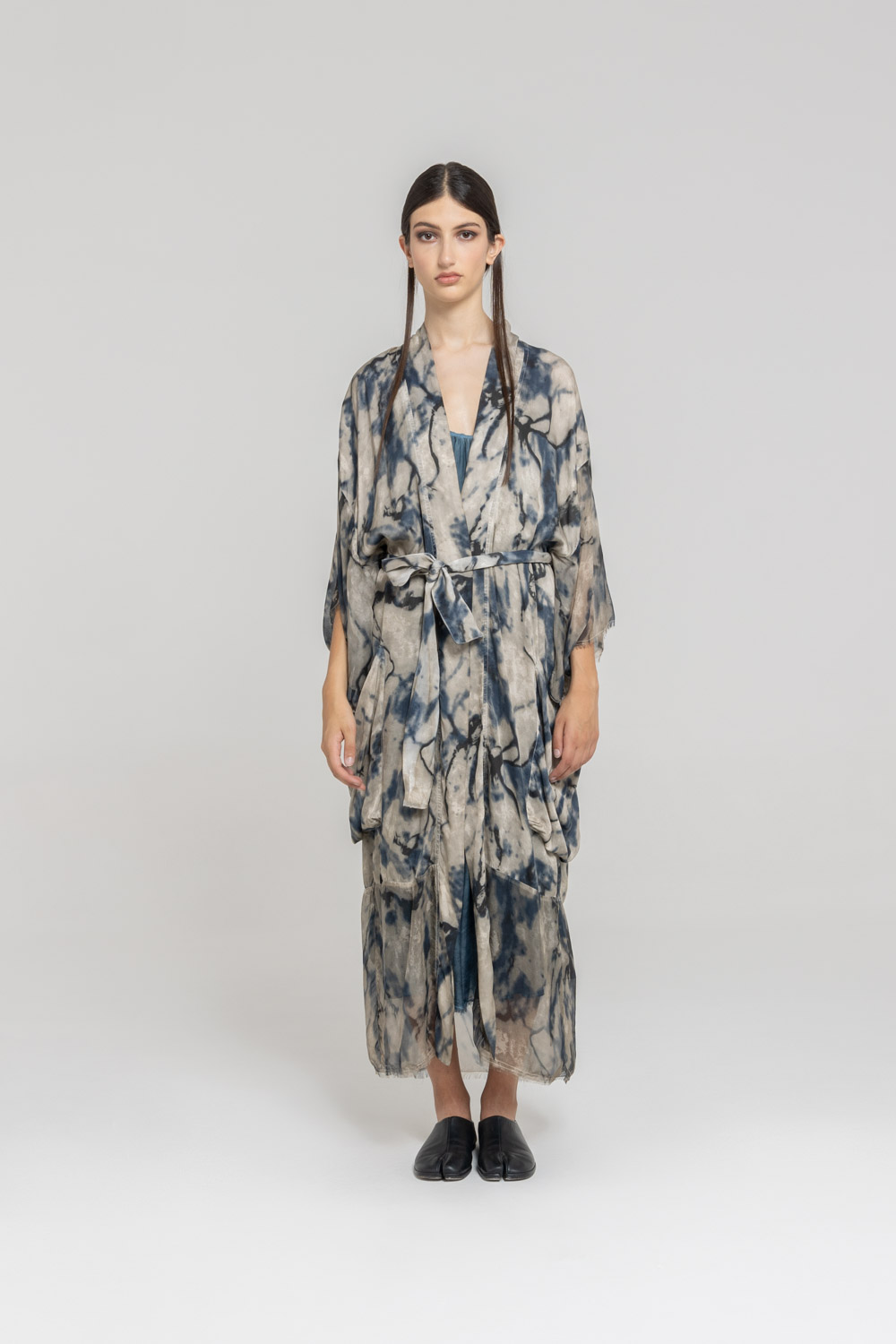 Sanctamuerte Abiti Kimono Kleid Viskose Marble-Print lang