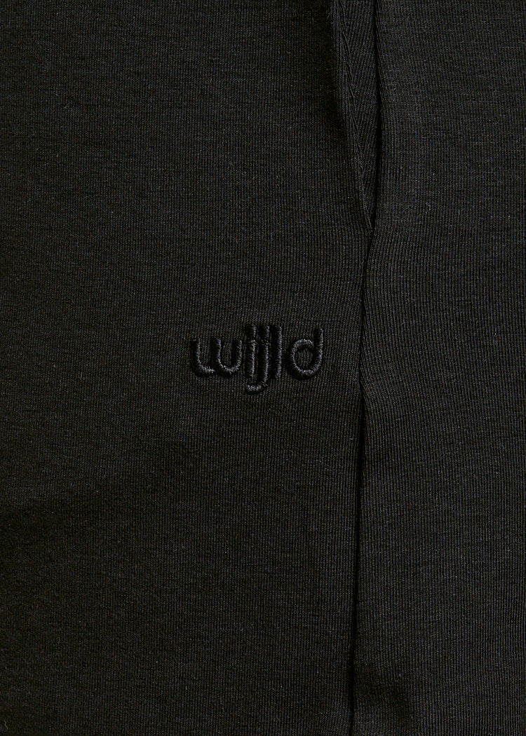 Wijld Jersey Shorts Black Shorts Schwarz Lyocell