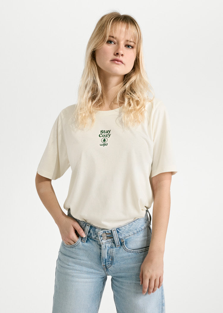 Wijld Tilda Cozy Cocoa Club Damen T-Shirt Lyocell