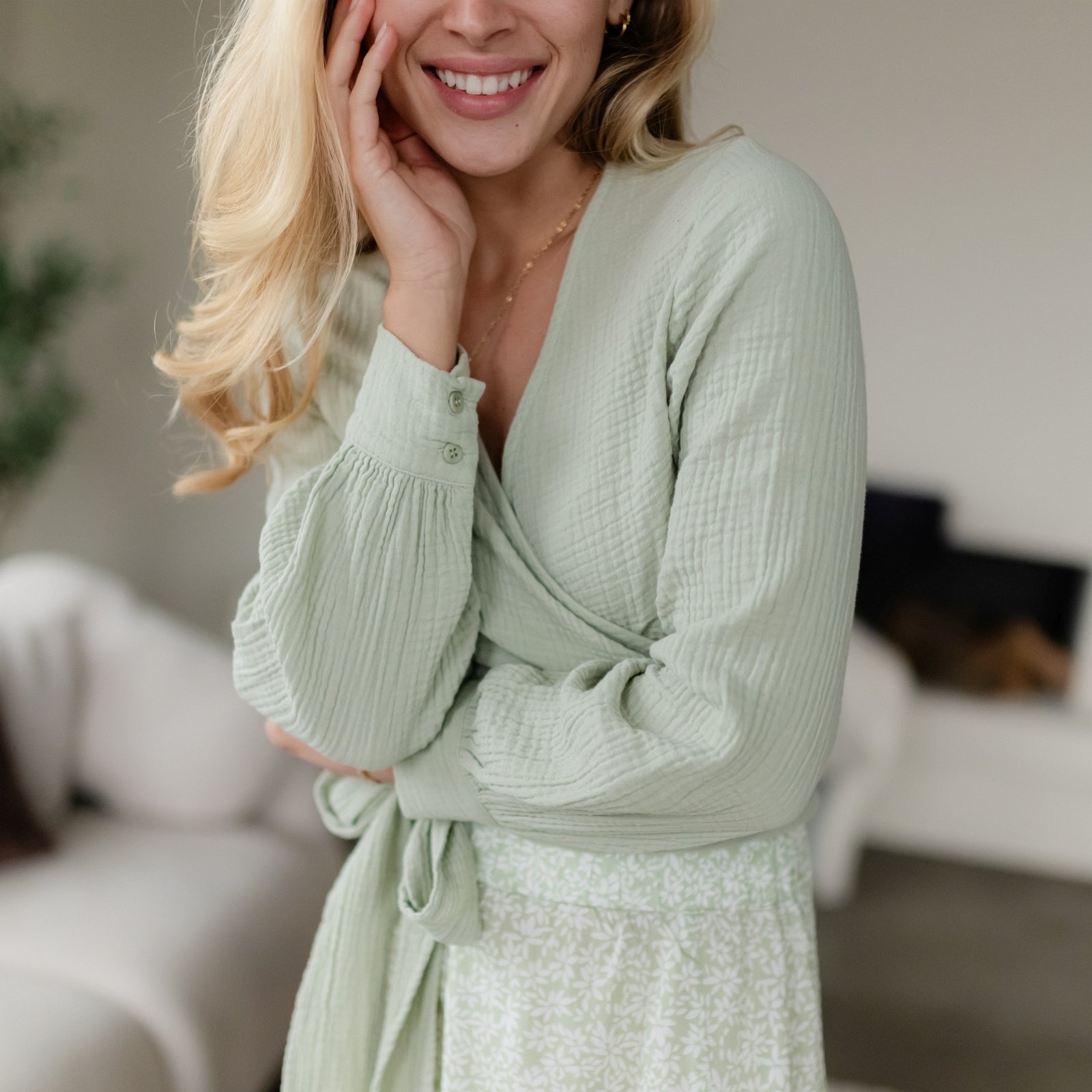 NORDLICHT Freda Musselin Wickelbluse Salbei Bio-Baumwolle