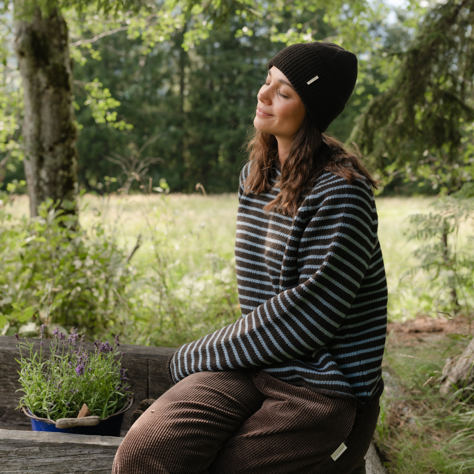 NORDLICHT Freya Feinstrick Mütze Braun Wolle