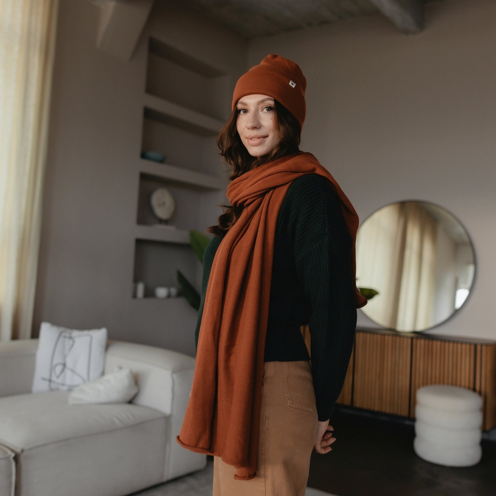 NORDLICHT Thea Feinstrick Schal Rostbraun