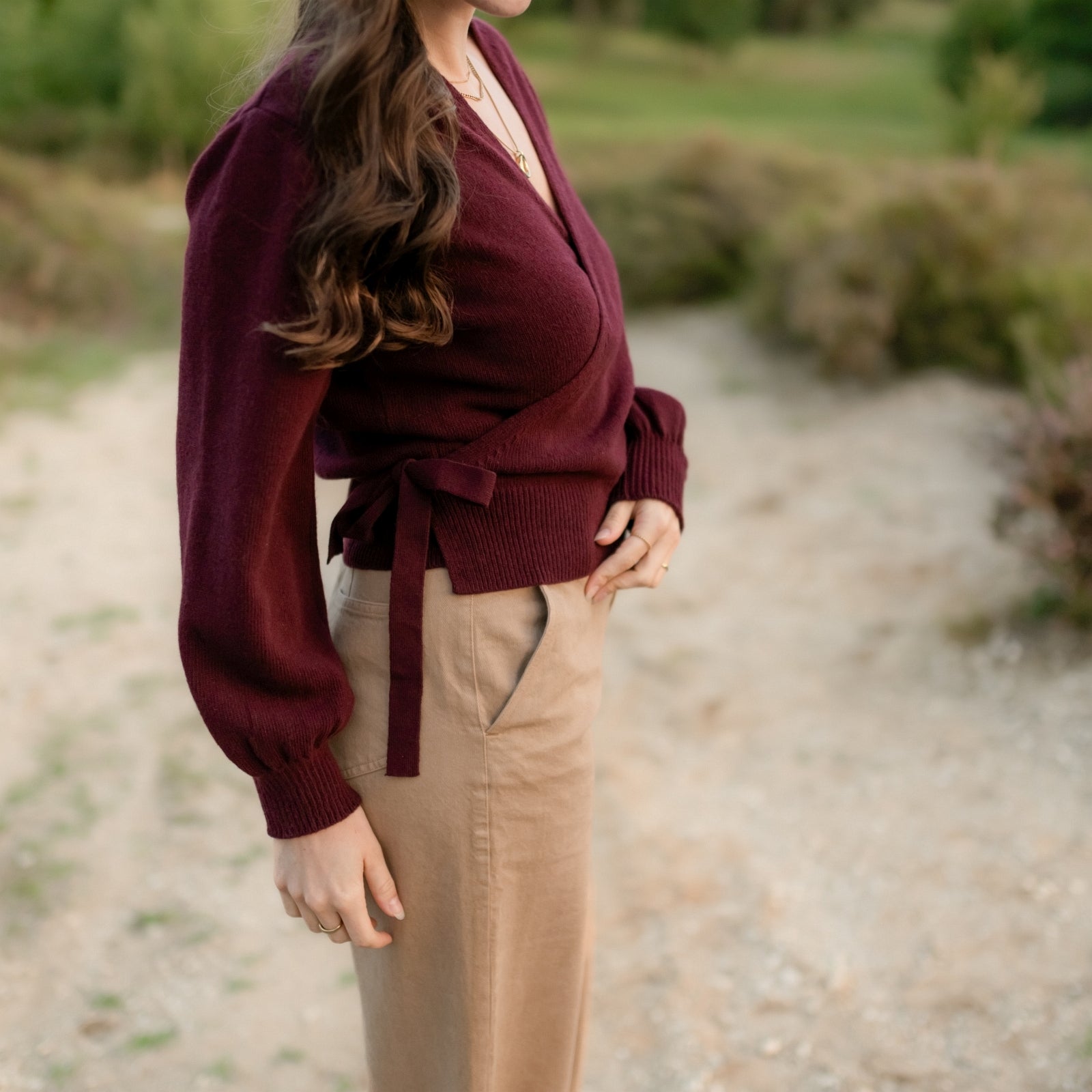 Nordlicht Mona Wickelcardigan Cherry recycelte Wolle