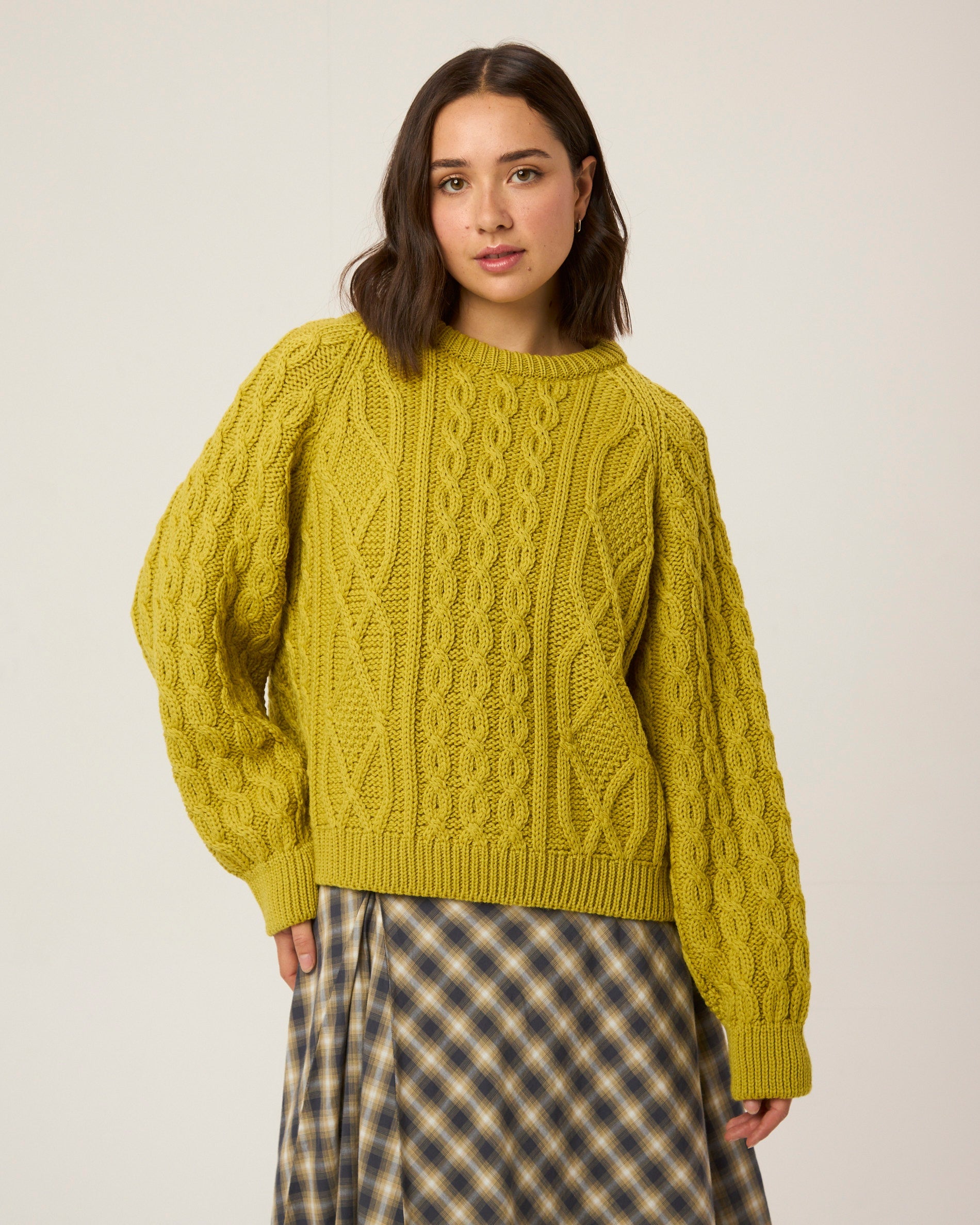 Peregrine Beckett Cable Strickpullover Citron Merino