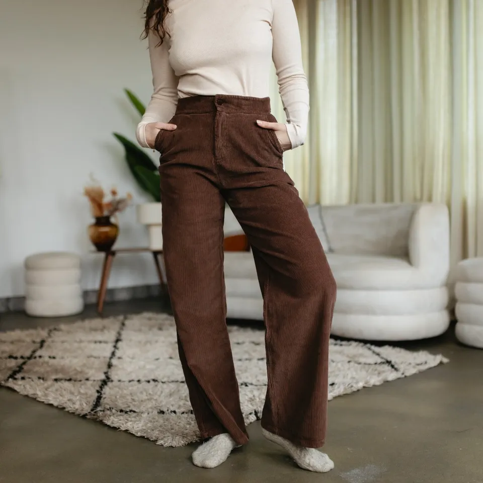 NORDLICHT Tonje Cordhose Bio-Baumwolle gerader Schnitt M