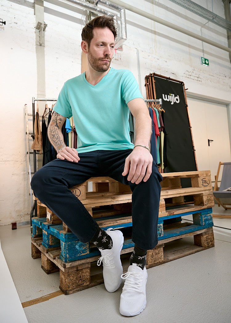 Wijld Alex Herren T-Shirt Pool Blue V-Ausschnitt