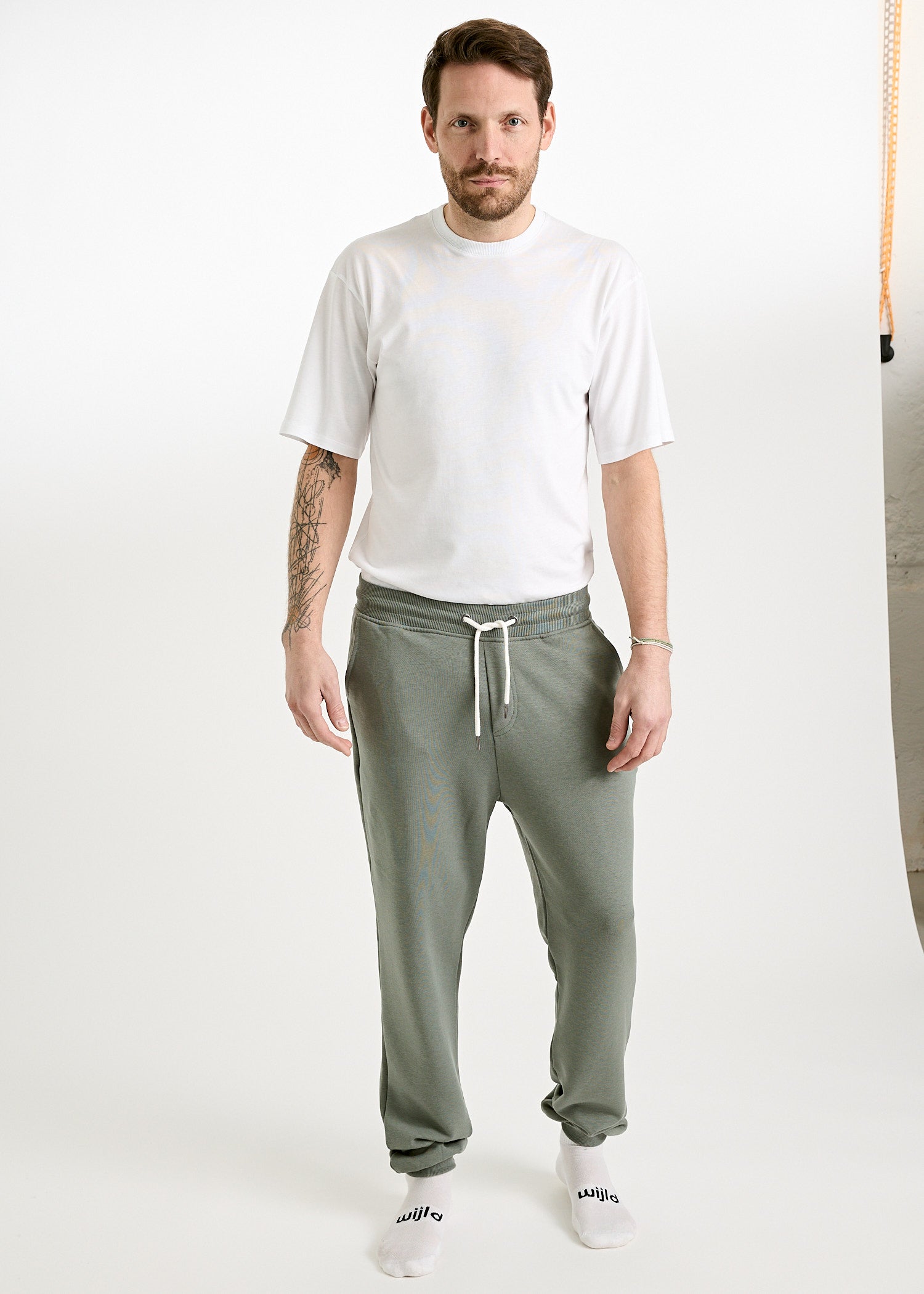 Wijld Theo Herren Jogginghose Agave Green Lyocell
