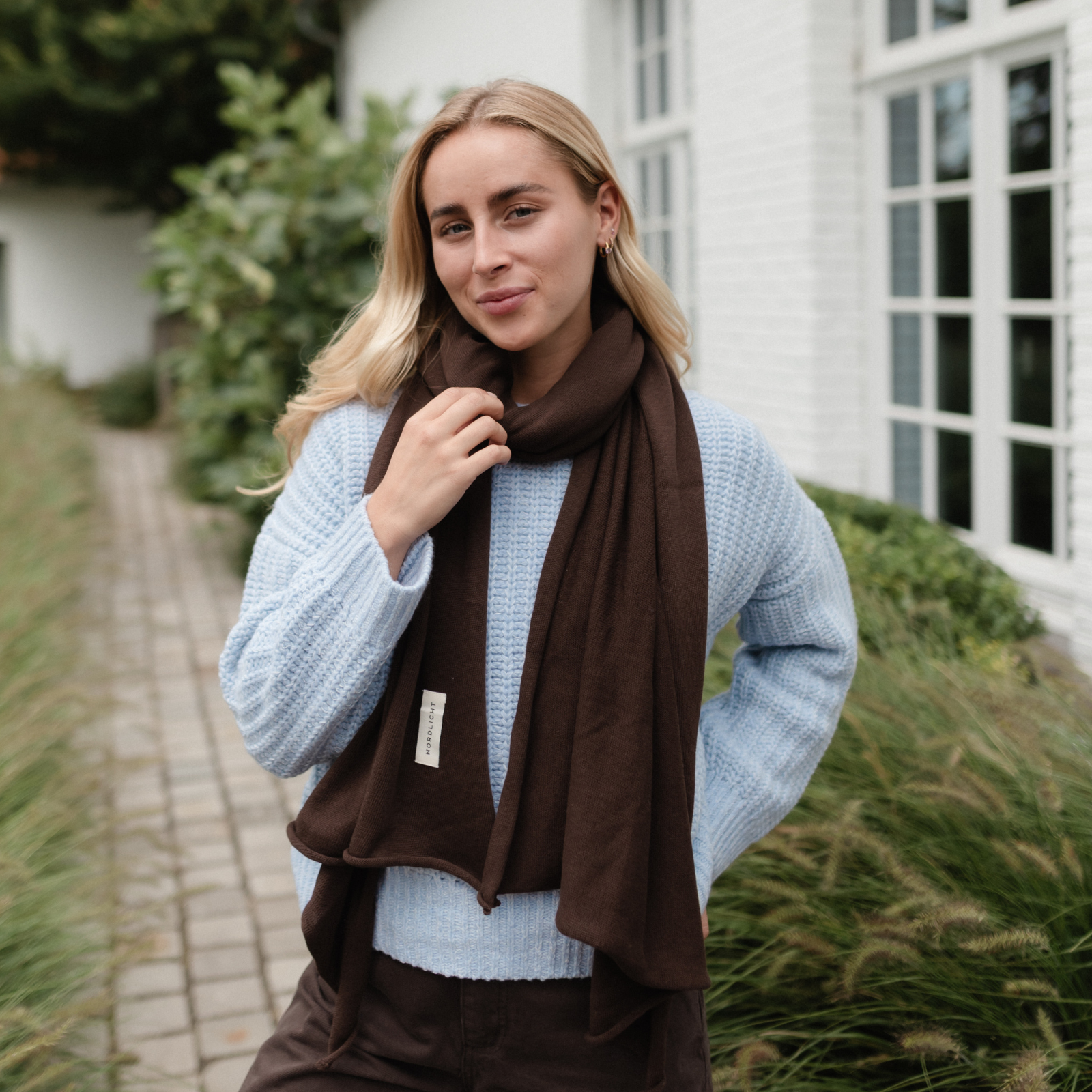 NORDLICHT Thea Feinstrick Schal braun Bio-Baumwolle