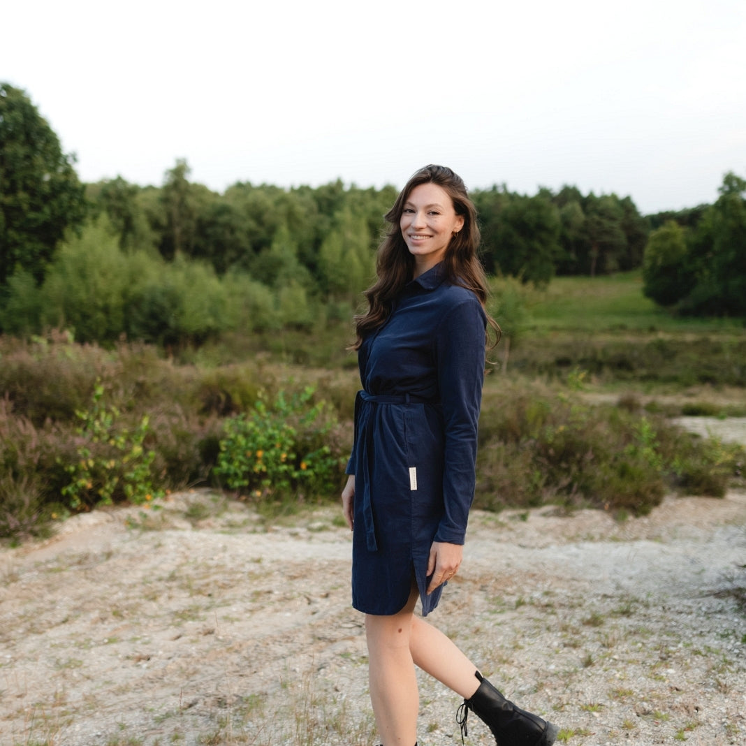 NORDLICHT Enna Cord Kleid Blau Bio-Baumwolle
