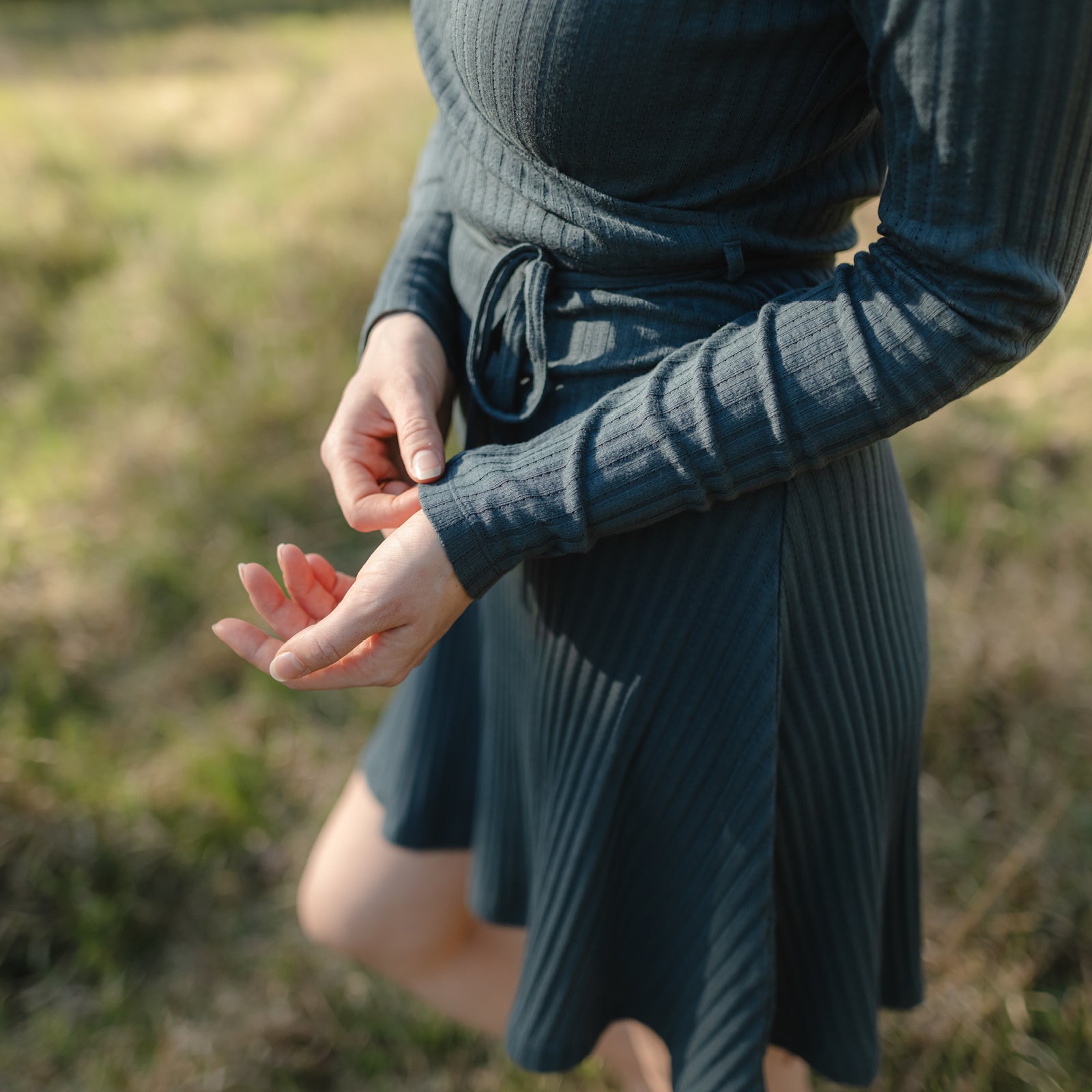 NORDLICHT Antje Pointelle Wickelkleid Grün Tencel