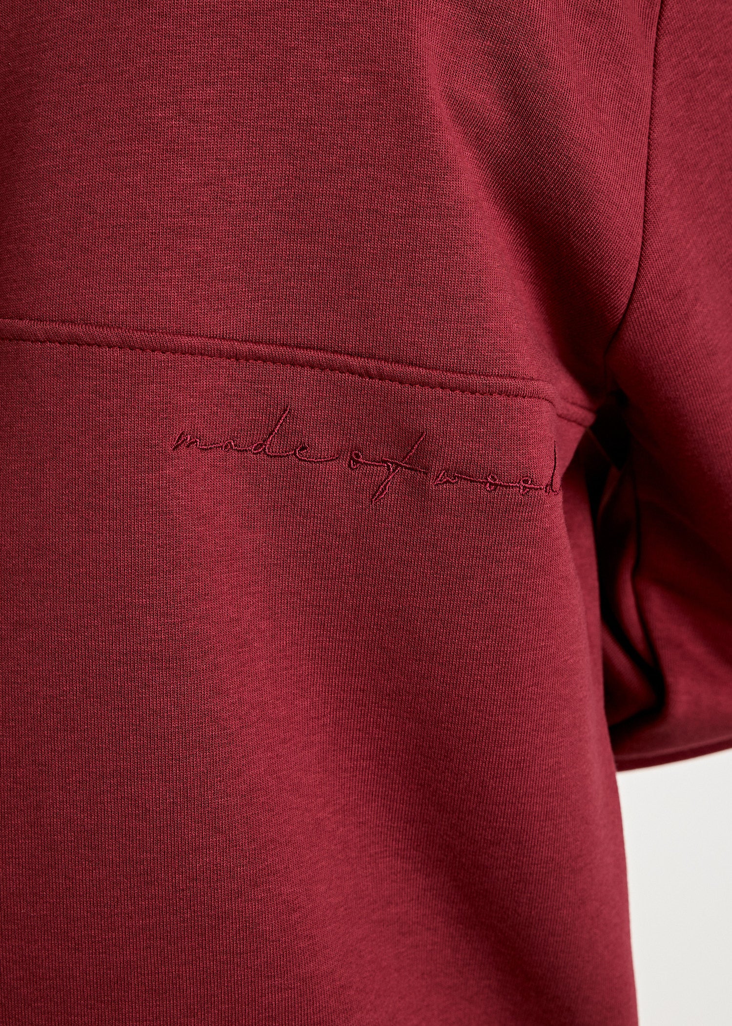 Wijld Till Herren Sweater Tibetan Red Lyocell-Bio-Baumwolle