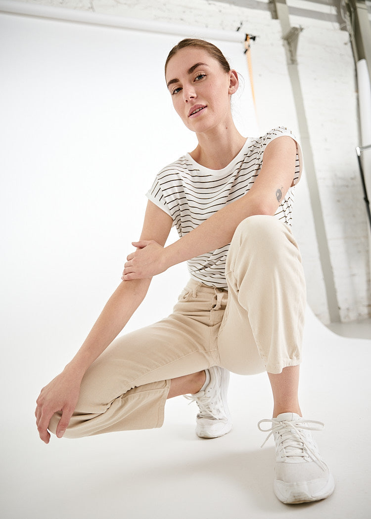 Wijld Elena Thin Stripes Olive Damen Shirt aus Holz