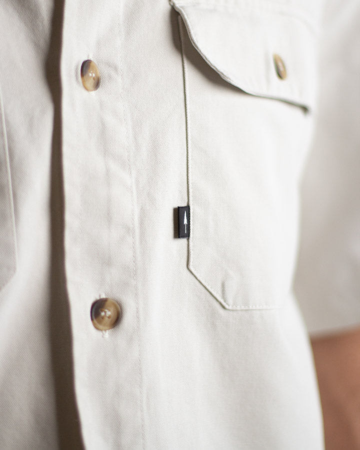 NIKIN TreePlanter Overshirt Workwear Shortsleeve White Sand Hemd
