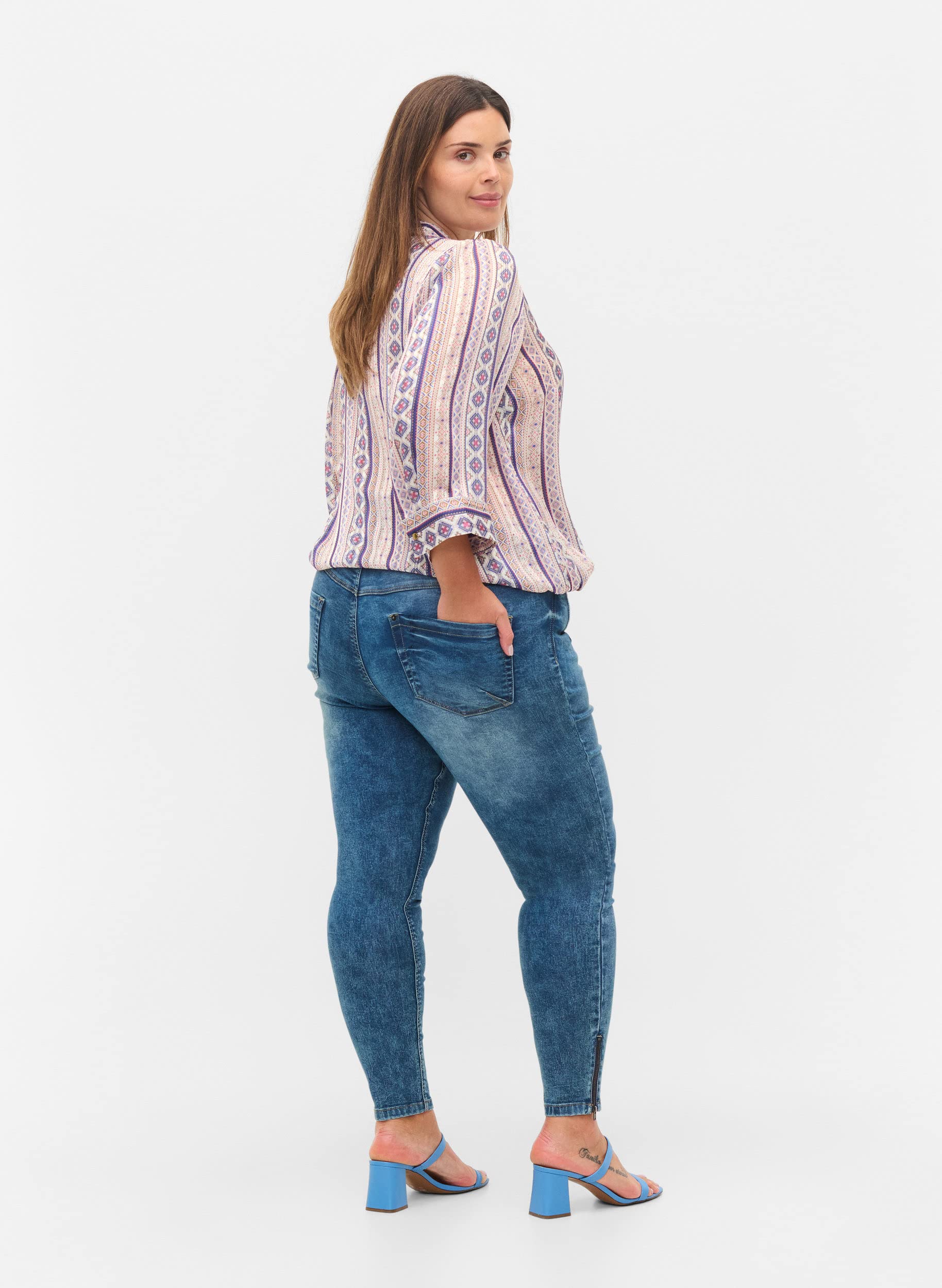 Zizzi Amy Cropped Jeans Blue Denim 7/8 Reiverschluss