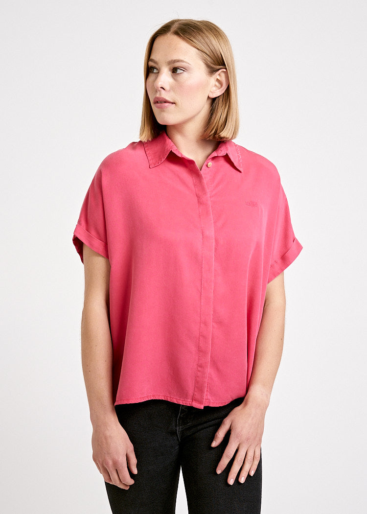 Wijld T-Shirts Tops Twill Bluse Lyocell Viva Magenta