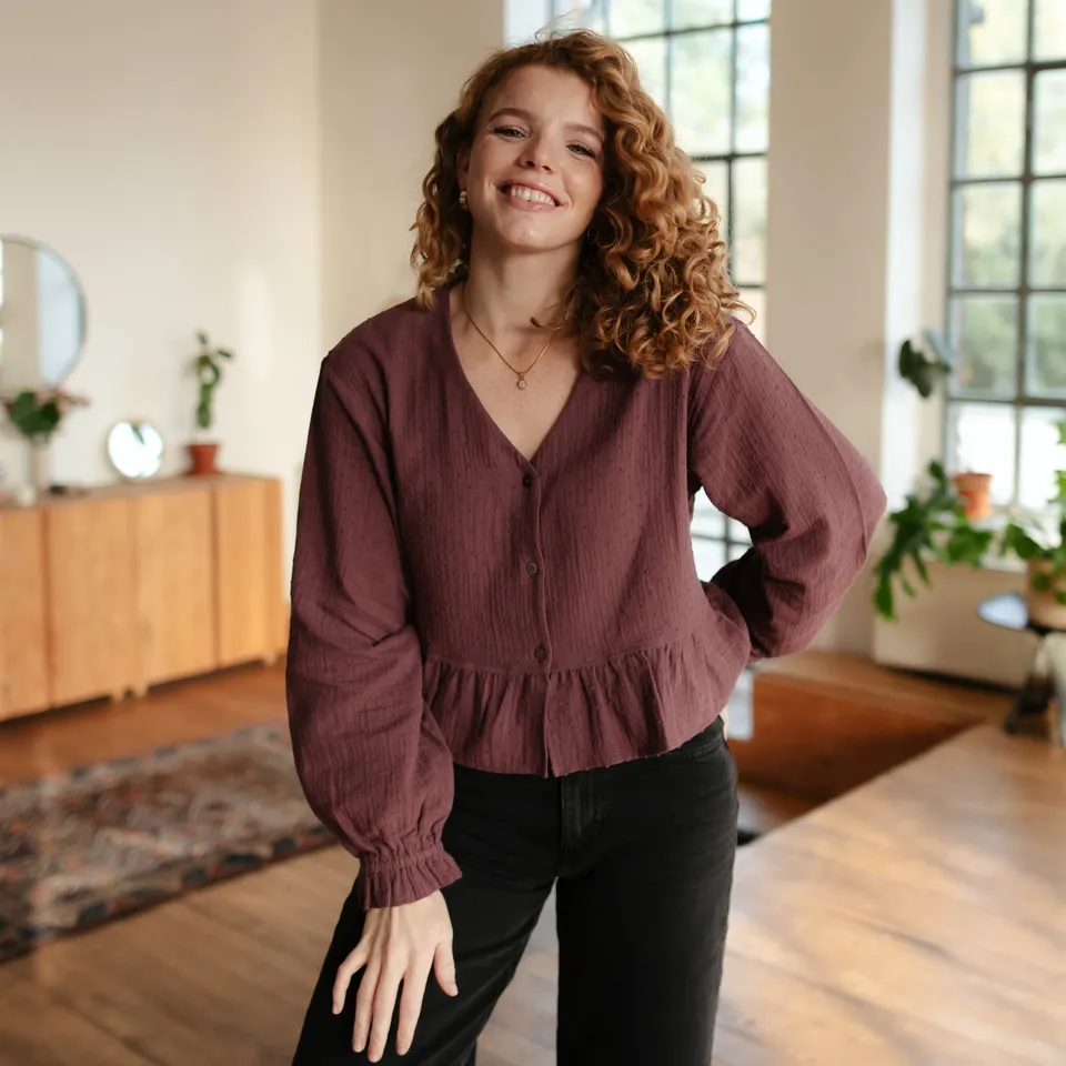 Nordlicht Selma Musselin Bluse Punkte Aubergine Bio-Baumwolle
