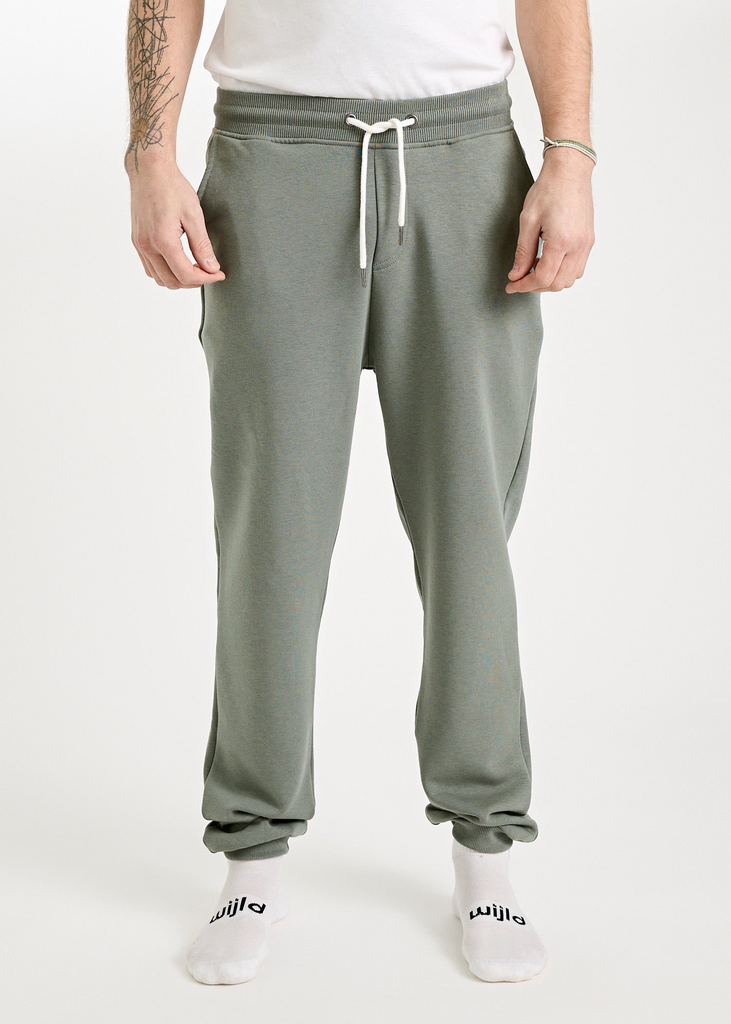 Wijld Theo Herren Jogginghose Agave Green Lyocell