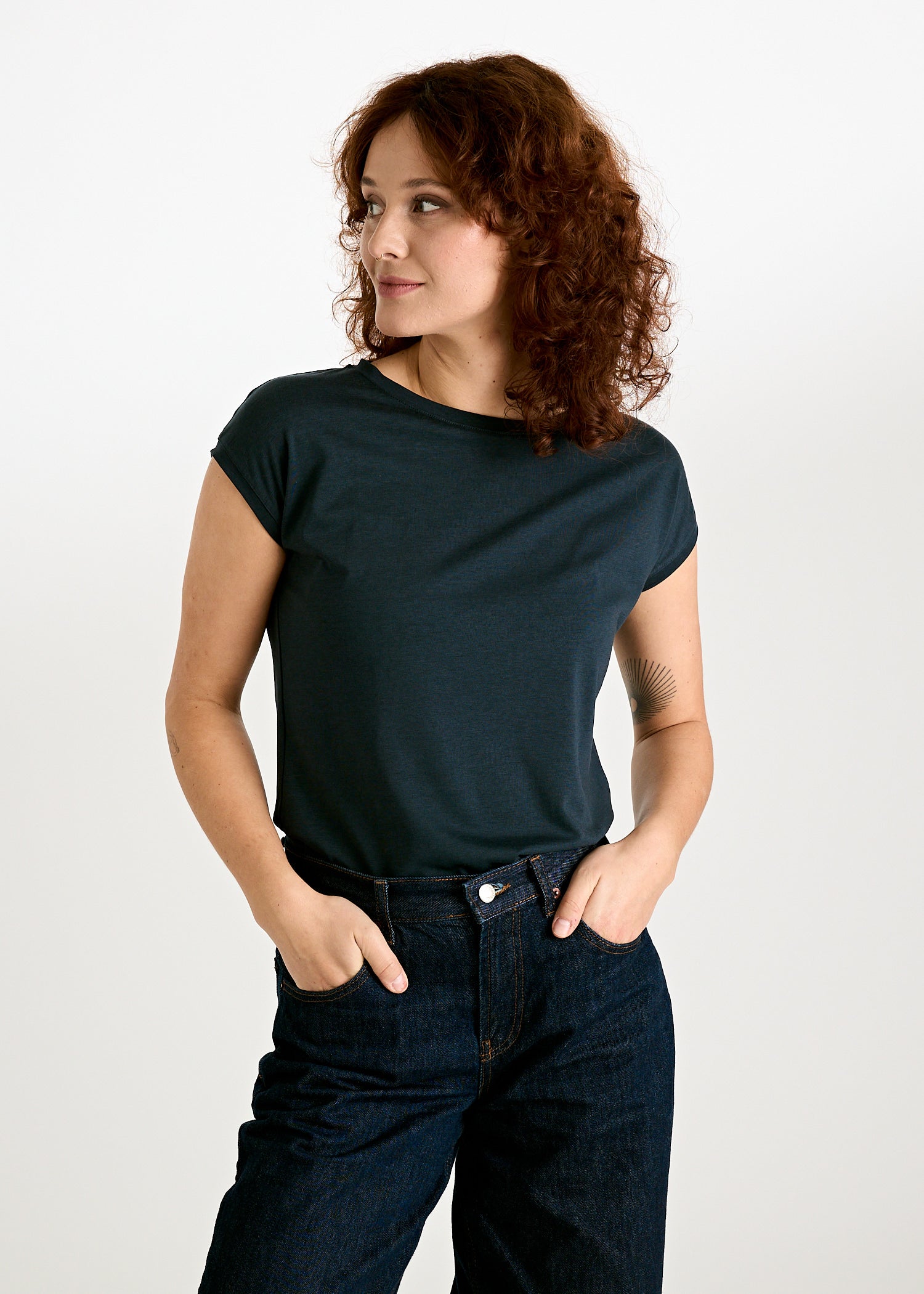 Wijld Elena Carbon T-Shirt Damen S locker
