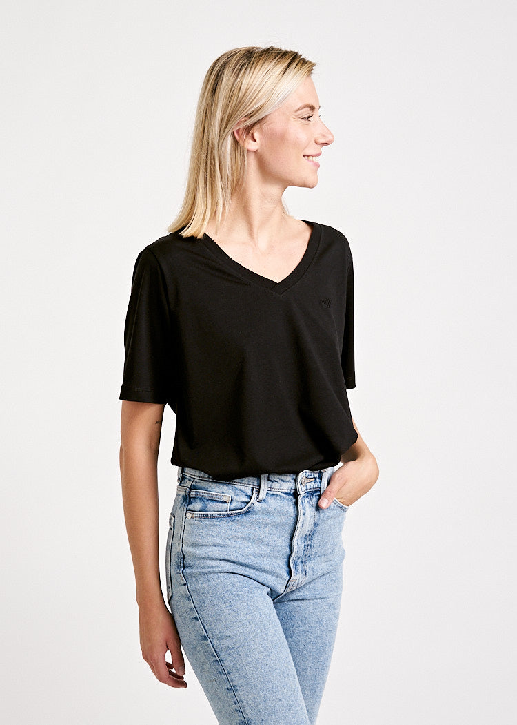 Wijld WoodShirt Frida Damen T-Shirt Black Bio-Lyocell